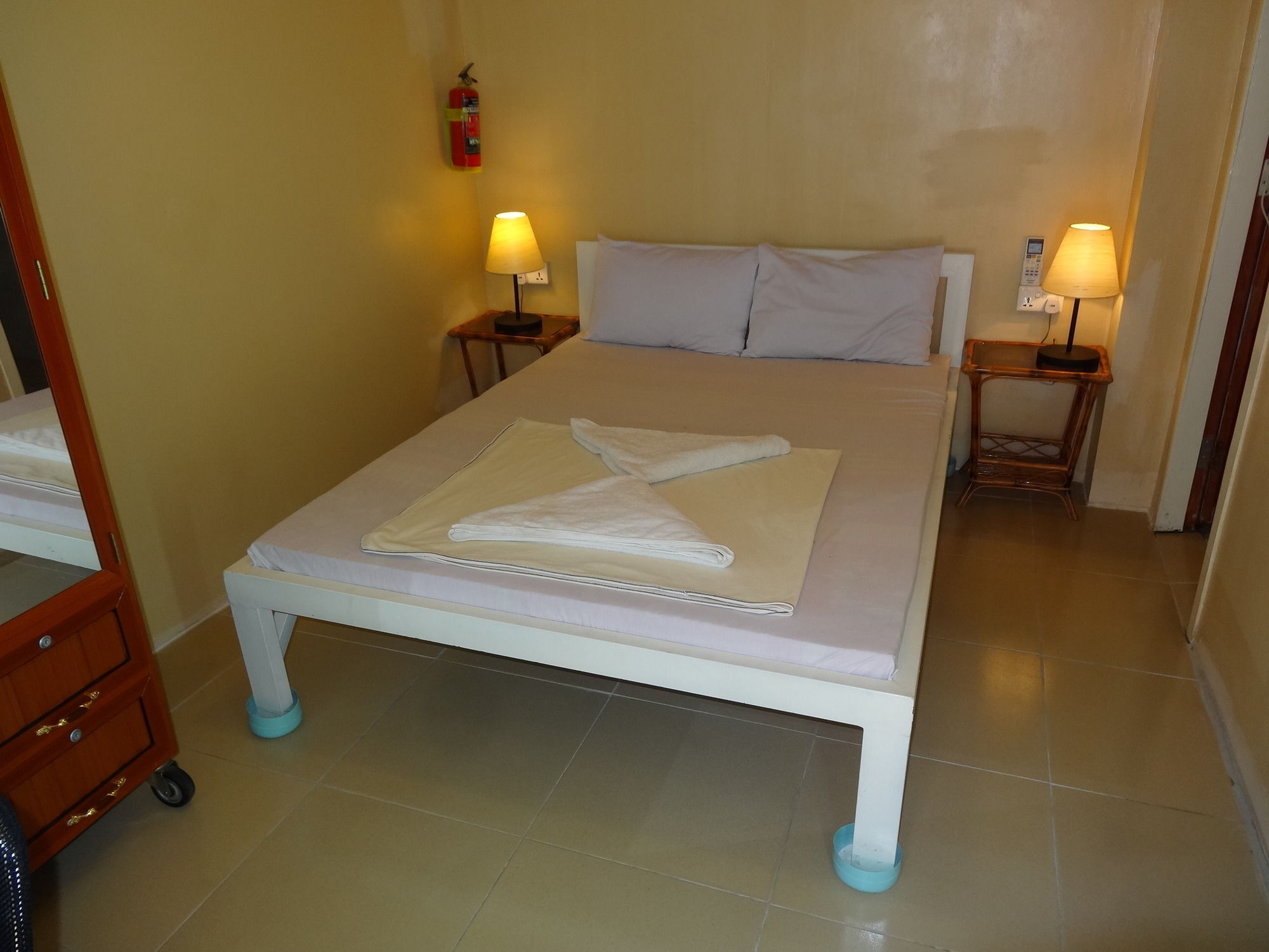 Serendipity Beach Resort Sihanoukville Exterior foto